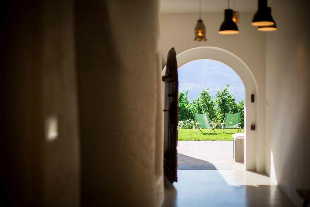 Pension An Der Linde Lagundo Bagian luar foto